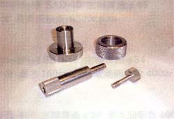 転造によるローレット